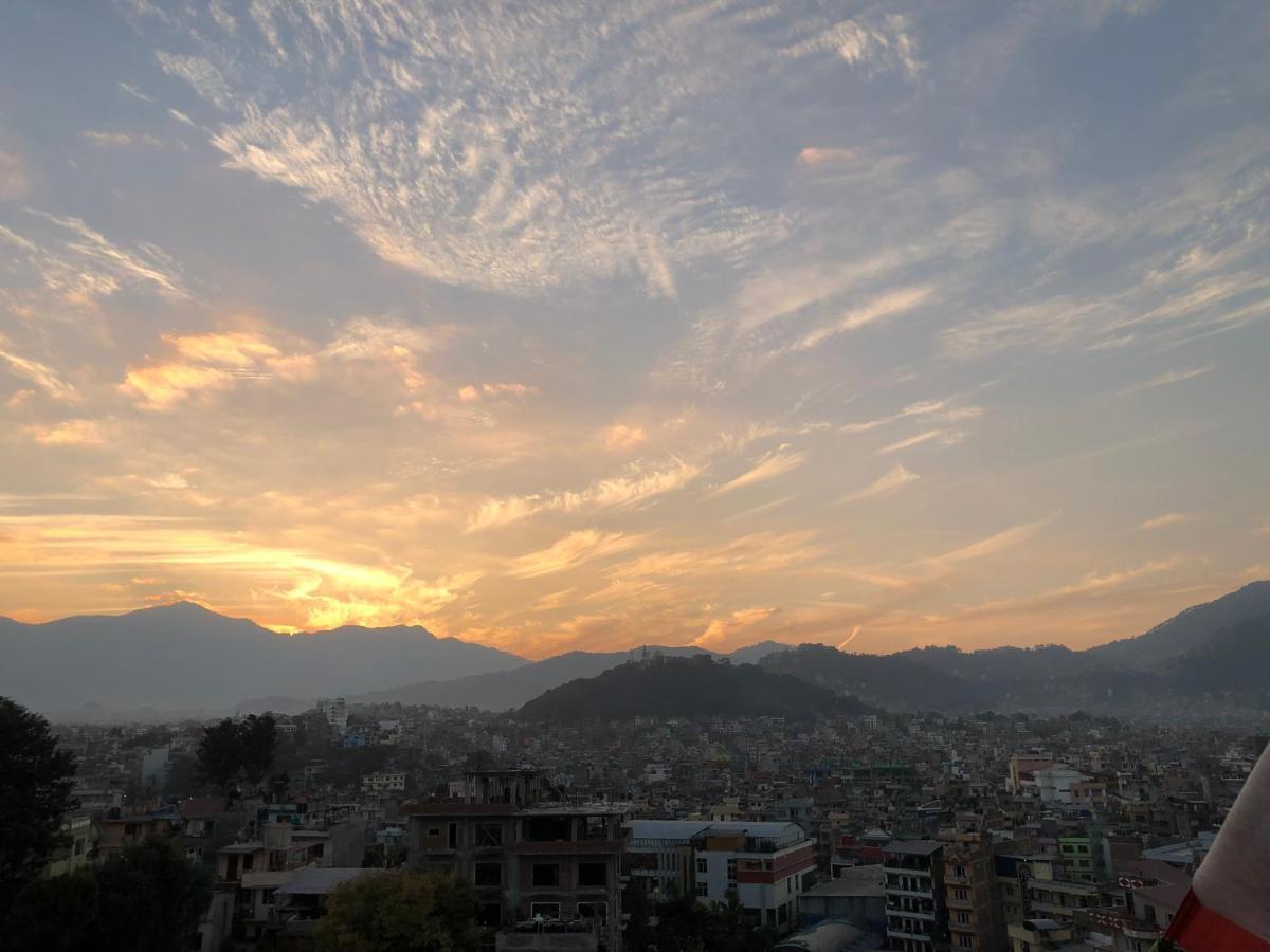 Kathmandu View Hotel Екстер'єр фото